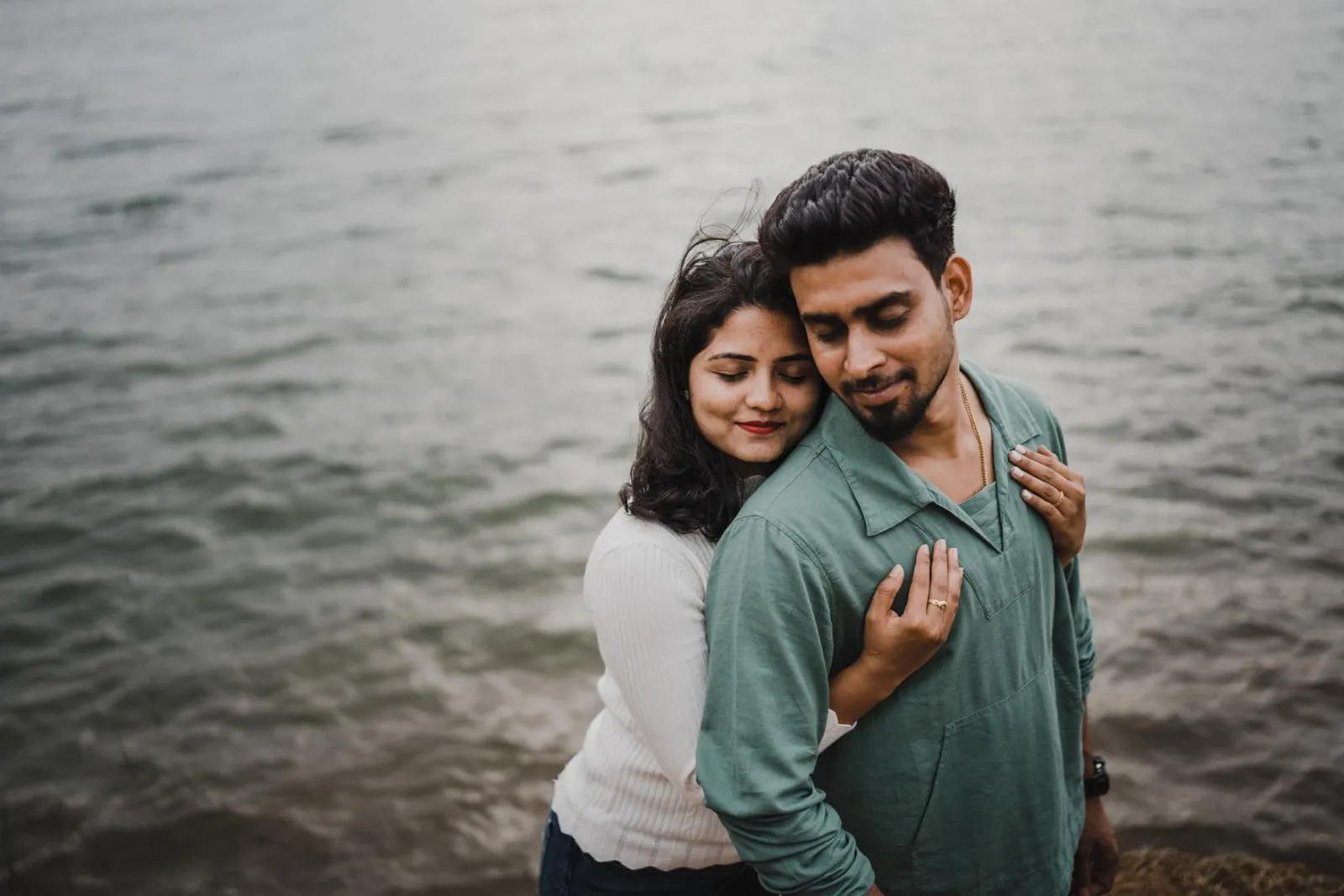 beach-bride-bride-and-groom-1679822 (11)